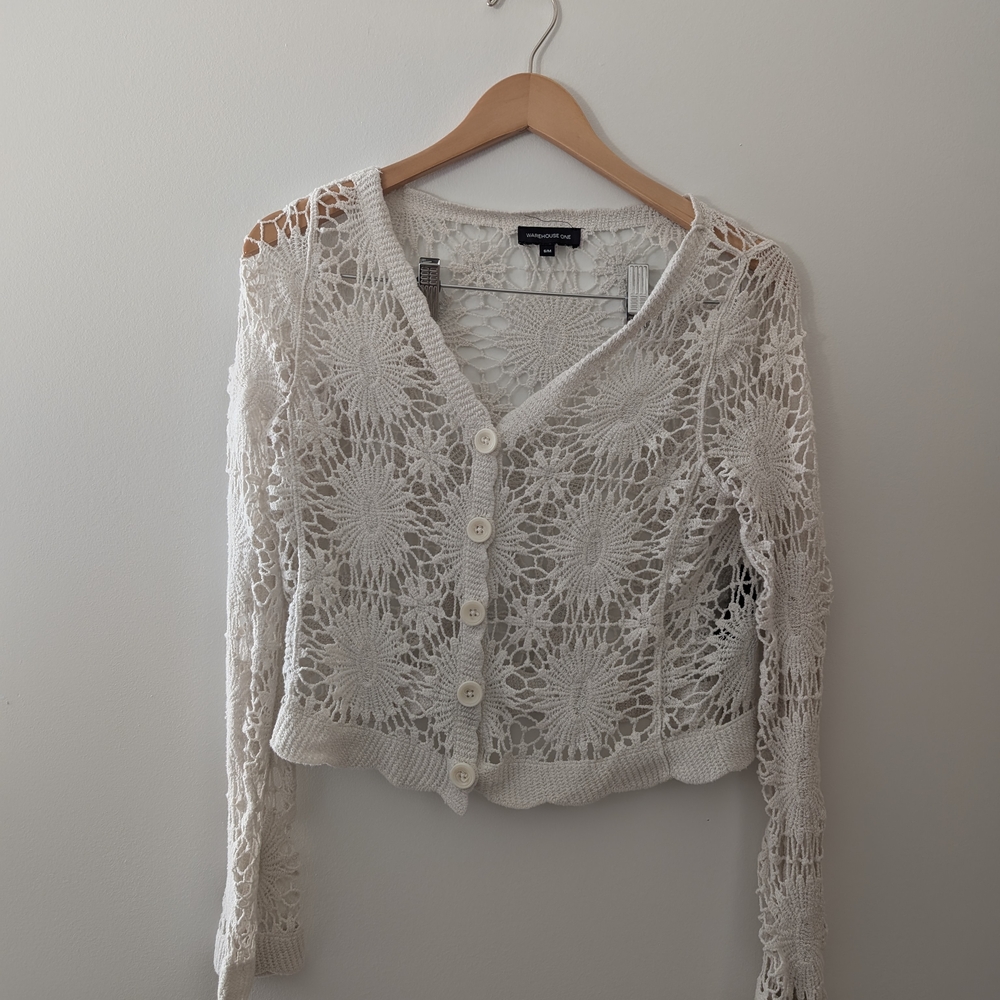 Warehouse White Cropped Long Sleeve Blouse